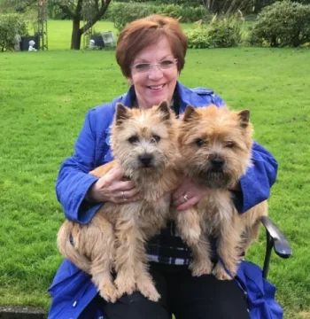 Linda with a 6 month old chiquitita & chico